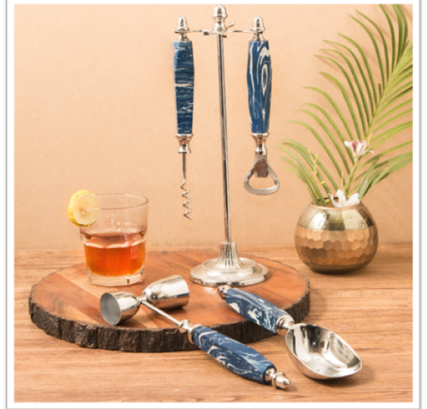 Enjoy this Christmas with Exquisite Collection Bar Accessories