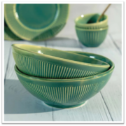 The Art of the Curry Bowl: A Culinary Journey in a Serving Bowl