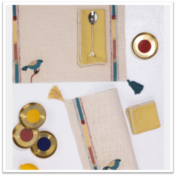 Table Mats vs. Table Runners: Understand the Basics!